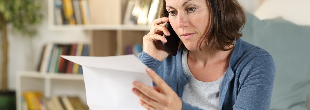 Dobrowolna spłata długu u komornika – na co warto uważać?