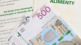 Kiedy komornik przestaje ściągać alimenty?