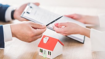 Kredyt mieszkaniowy a kredyt hipoteczny